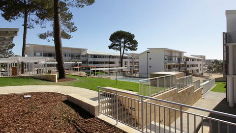 Murdoch University Village - Holiday Adelaide 2