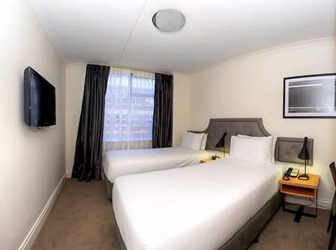 Pensione Hotel Perth - Holiday Adelaide 2