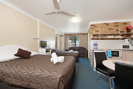 Byron Bay Side Central Motel - Holiday Adelaide 4