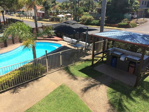 Beachfront Units Merimbula - Holiday Adelaide 2