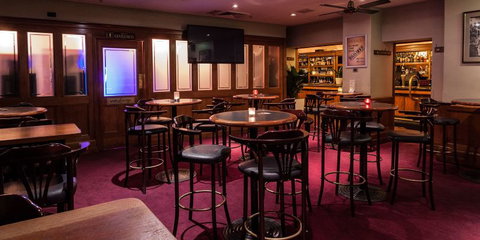 The Occidental Hotel - Holiday Adelaide 3