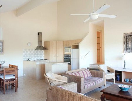 Peregian Court Resort - Holiday Adelaide 1