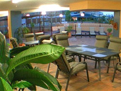 Astor Apartments - Holiday Adelaide 3