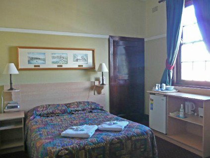 Boyles Hotel - Holiday Adelaide 1