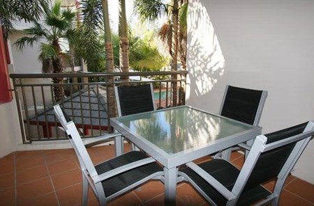 Burleigh On The Beach - Holiday Adelaide 1