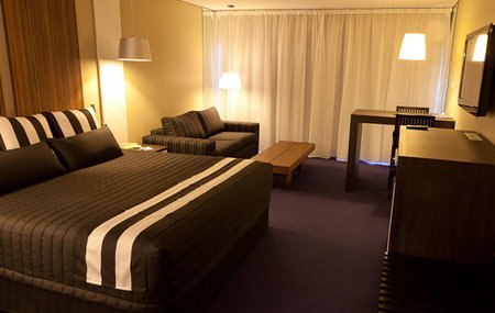 Taylors Lakes Hotel Motel - Holiday Adelaide 1