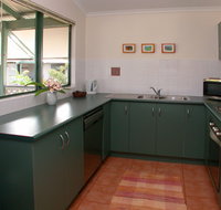 Cocos Beach Bungalows - Holiday Adelaide