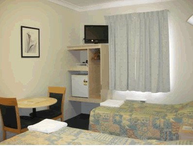 Quality CKS Sydney Airport Hotel - Holiday Adelaide 3