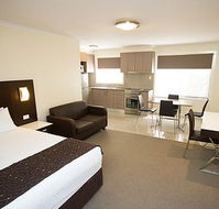 Country Comfort Premier Motel - Holiday Adelaide