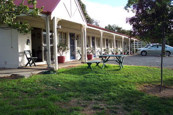 First Landing Motel - Holiday Adelaide 1