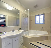 Comfort Inn And Suites Georgian Albury - Holiday Adelaide