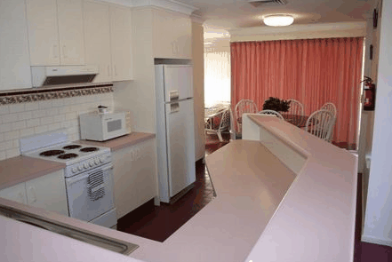 Clifford Park Holiday Motor Inn - Holiday Adelaide 3