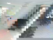 Joanne Apartments - Holiday Adelaide 3