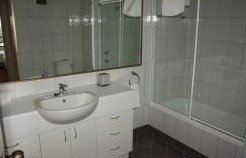 Marrakai Luxury Apartments - Holiday Adelaide 4