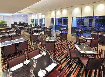 Novotel Melbourne Glen Waverley - Holiday Adelaide 8