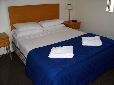 Beaches On Wave Street - Holiday Adelaide 2