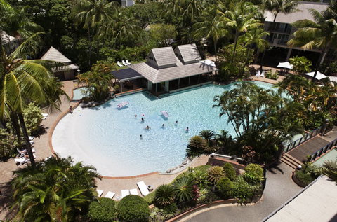 Novotel Cairns Oasis Resort - Holiday Adelaide 16