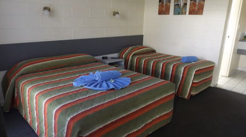 Central Point Motel - Holiday Adelaide 5
