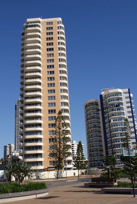 Zenith Apartments - Holiday Adelaide 8