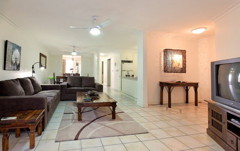 La Grande Apartments Broadbeach - Holiday Adelaide 0