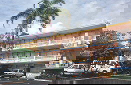 Southern Cross Motel - Holiday Adelaide 0