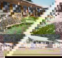 Twelve Apostles Motel and Country Retreat - Holiday Adelaide