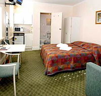 The Maisonette Hotel - Holiday Adelaide