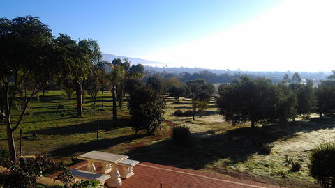 The Olive Branch York - Holiday Adelaide 0