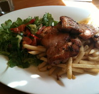 Salisbury Hotel - Holiday Adelaide