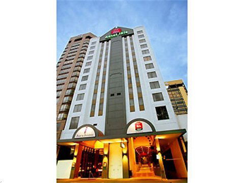 Ibis Melbourne - Holiday Adelaide 0