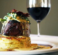 Avoca Hotel - Holiday Adelaide