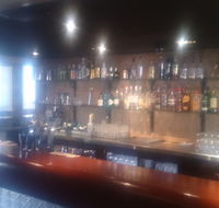 Saracen's Head Hotel - Holiday Adelaide