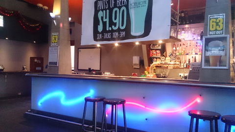 Hotel Royal - Holiday Adelaide 0