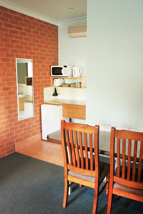 Catalina Motel Lake Macquarie - Holiday Adelaide 4