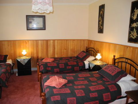 Happydays Accommodation Motor Inn - Holiday Adelaide 2