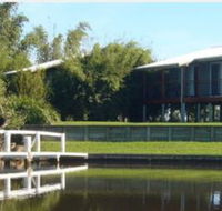 Coast And Country Cabins - Holiday Adelaide