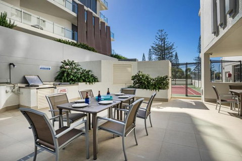 Pacific Beach Resort - Holiday Adelaide 11