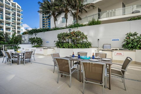 Pacific Beach Resort - Holiday Adelaide 13