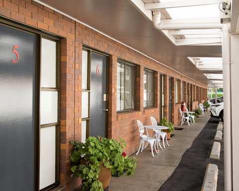 Country Pathfinder Motor Inn - Holiday Adelaide 2