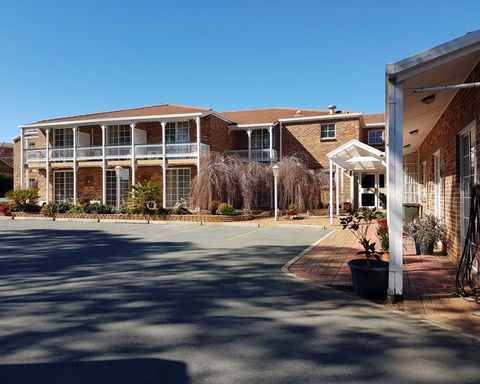 Golden Age Motor Inn - Holiday Adelaide 3