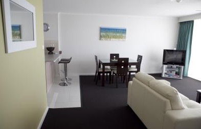 Port Pacific Resort - Holiday Adelaide 4