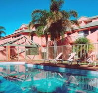 Tuscany Apartments - Holiday Adelaide