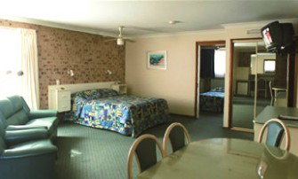 Cardiff Motor Inn - Holiday Adelaide 2