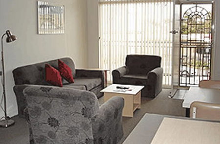 Glenelg Holiday Apartments-Corfu - Holiday Adelaide 2