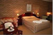 Deer Park Motor Inn - Holiday Adelaide 2