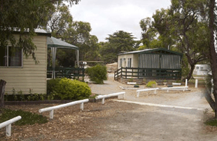Minlaton Caravan Park And Cabins - Holiday Adelaide 1