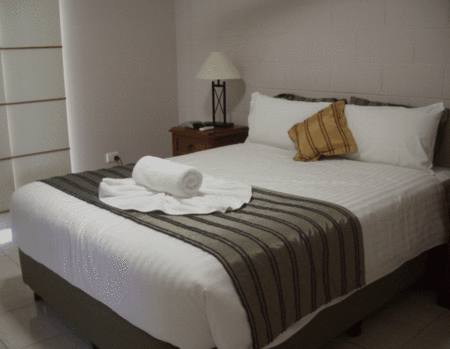 Apartments @ Toolooa Gardens Motel - Holiday Adelaide 1