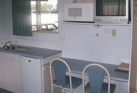 Overflow Motor Inn - Holiday Adelaide 2