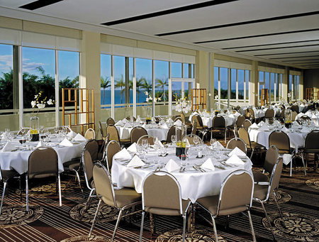 Shangri-la Hotel, The Marina, Cairns - Holiday Adelaide 4