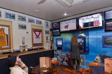 Seabreeze Hotel - Holiday Adelaide 1